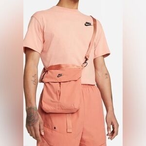 Nike Sportswear Tech Pack Men's Woven Unlined Cargo Shorts Madder DM5592-827